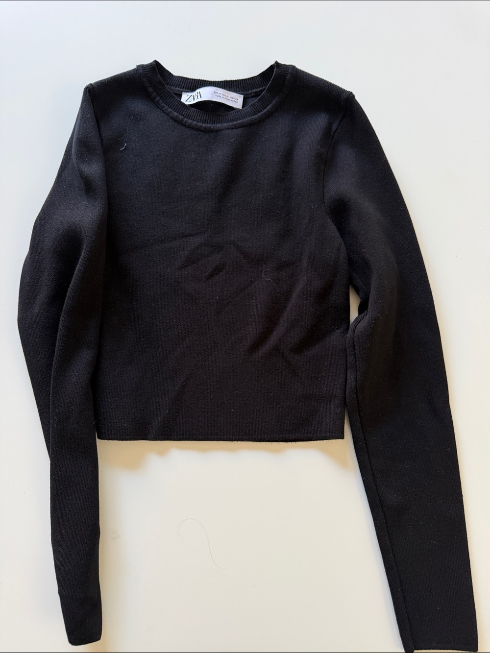 Zara Black Cropped Long-Sleeve Crew Top